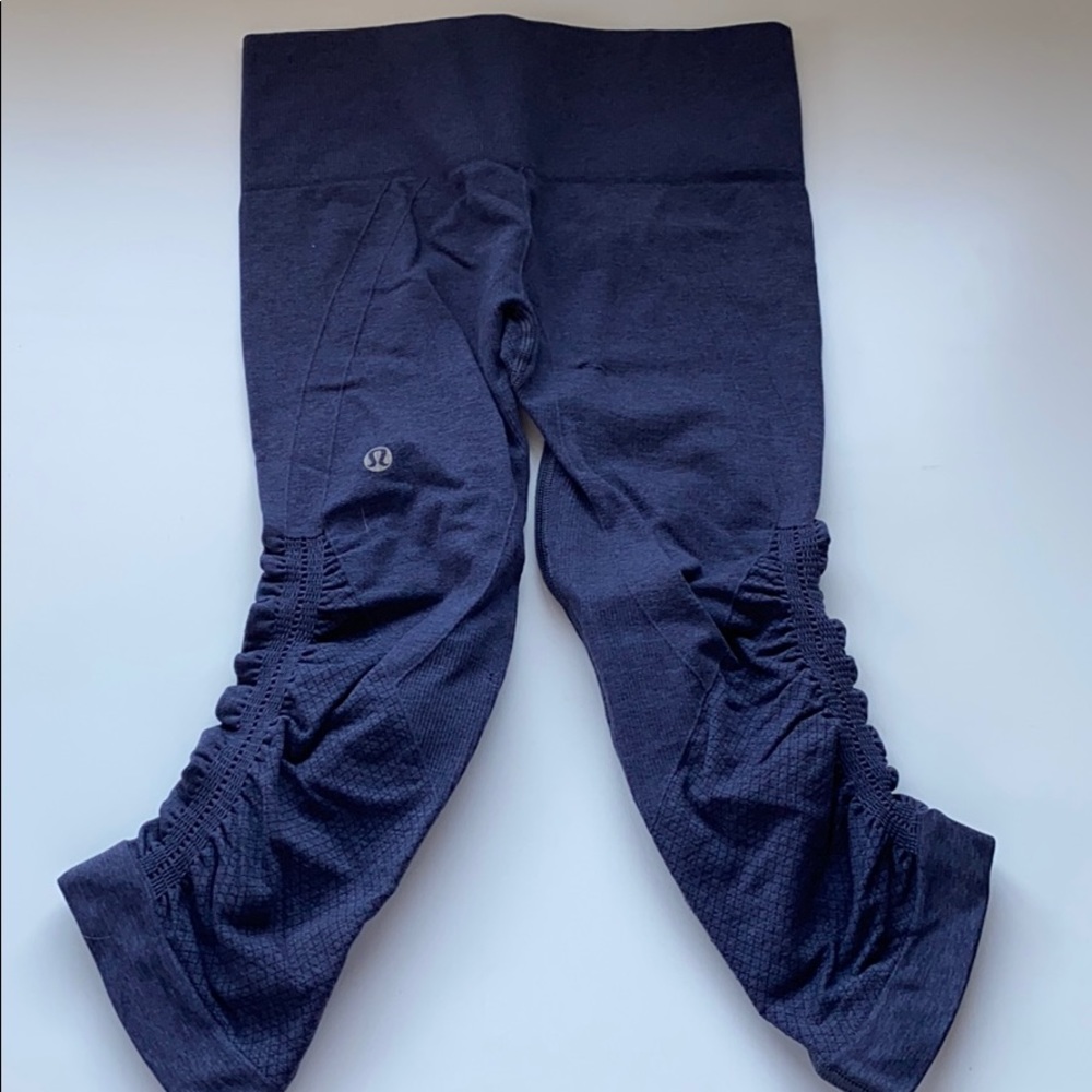 Lululemon capris leggings
